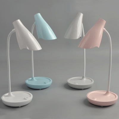 586创意触摸感台灯USB充电三档调光小夜灯