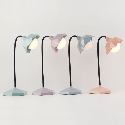 588北欧风触摸感应led台灯卧室床头灯儿童护眼学习灯