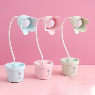 花朵笔筒台灯学生宿舍护眼学习两用创意个性