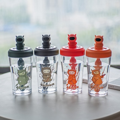 550ML潮玩恶魔搅拌塑料杯塑料杯学生Tritan吸管杯