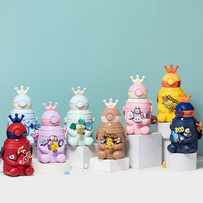 500ML皇冠DIY益智儿童壶316不锈钢小学生洞洞保温杯