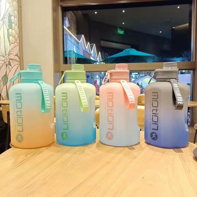 2460ML磨砂吨吨桶塑料杯大容量渐变色水壶（TPE袋）