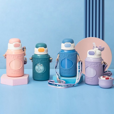 500ML普通盖硅胶套果冻吸管盖儿童保温杯可爱吸管水杯