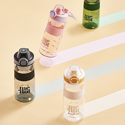 880ML亿本睿卡太空杯