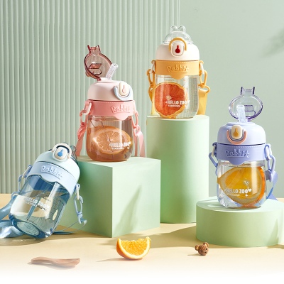 620ML亿本兔缤纷萌趣水壶