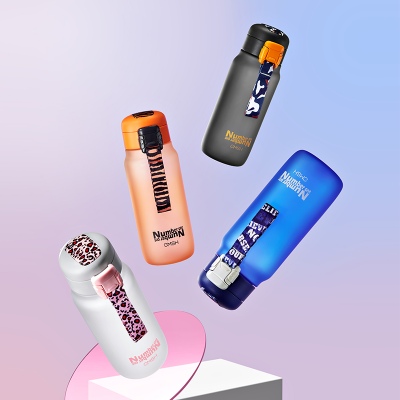 580ML潮流弹盖塑料杯