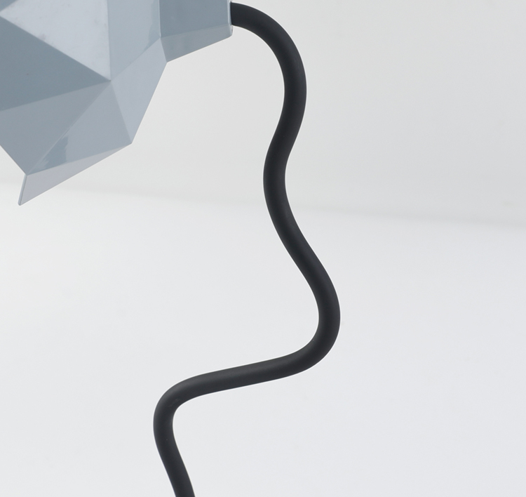 588北欧风触摸感应led台灯卧室床头灯儿童护眼学习灯