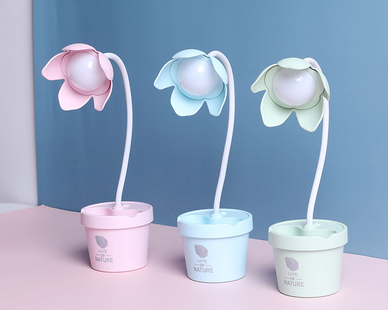 花朵笔筒台灯学生宿舍护眼学习两用创意个性