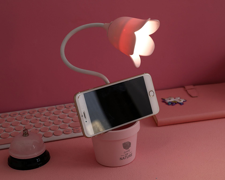 花朵笔筒台灯学生宿舍护眼学习两用创意个性