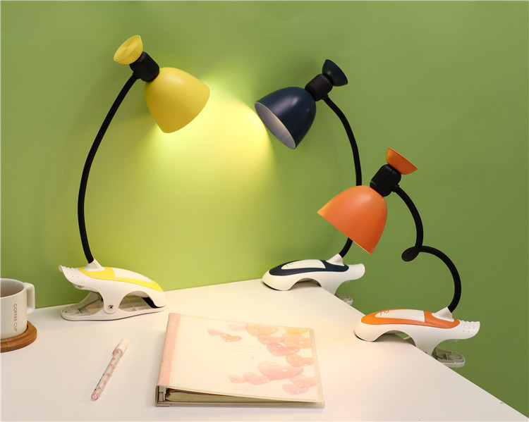 1075酒杯夹子台灯护眼书桌小台灯卧室床头灯学习阅读灯