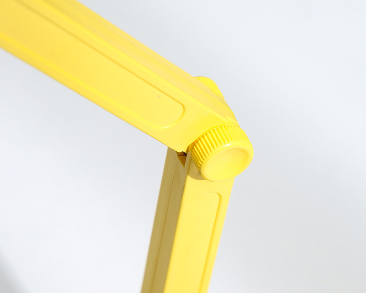 北欧风折叠式台灯触摸感应学生LED调光书桌学习台灯