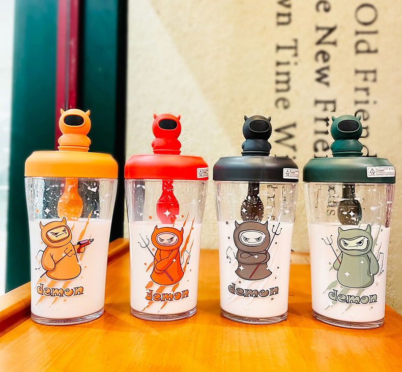 550ML潮玩恶魔搅拌塑料杯塑料杯学生Tritan吸管杯