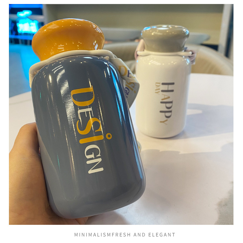 320ML时尚英文背带保温杯304不锈钢潮流纯色直身杯子