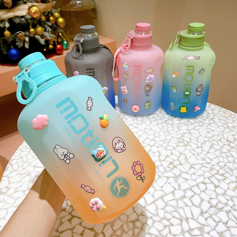 2460ML磨砂吨吨桶塑料杯大容量渐变色水壶（TPE袋）