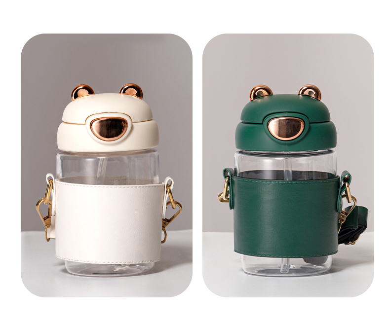 500ML可爱小熊吸管塑料杯弹跳盖手提背带便携随手杯