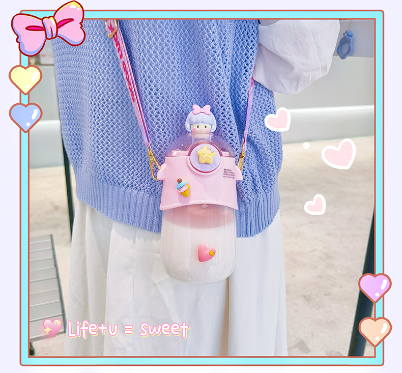 630ML软萌公仔吸管塑料杯高颜值男女生网红水壶（彩盒）