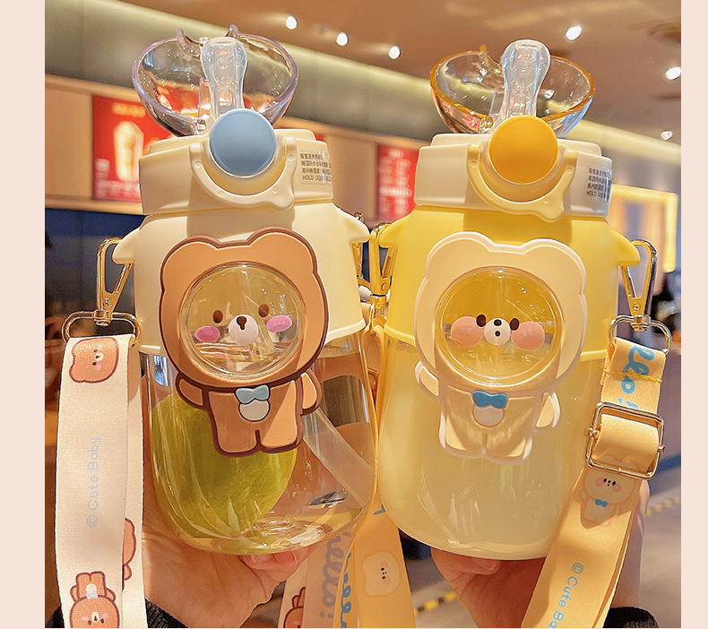 720ML哈啰熊塑料杯高颜值女生夏季大容量便携水壶