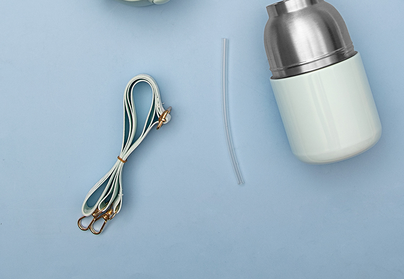 480ML卡通萌兔背带保温杯316不锈钢可爱吸管水杯子