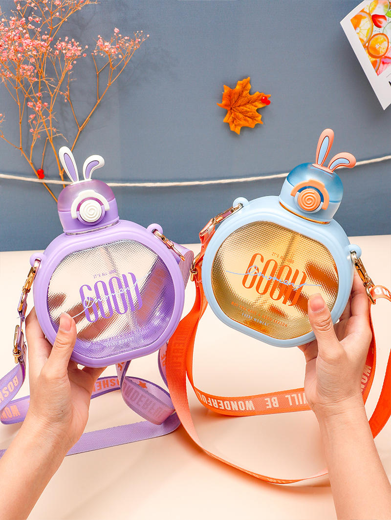 610ML兔耳炫彩英文款塑料杯