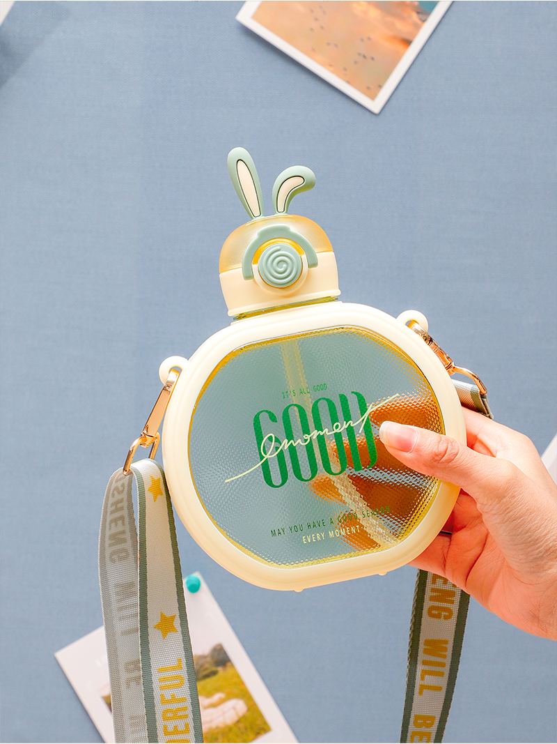 610ML兔耳炫彩英文款塑料杯