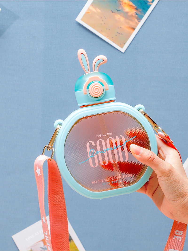 610ML兔耳炫彩英文款塑料杯