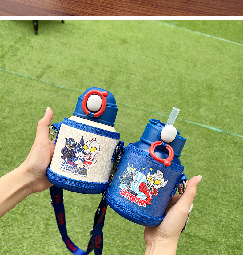 500ML奥特曼一杯双盖保温壶