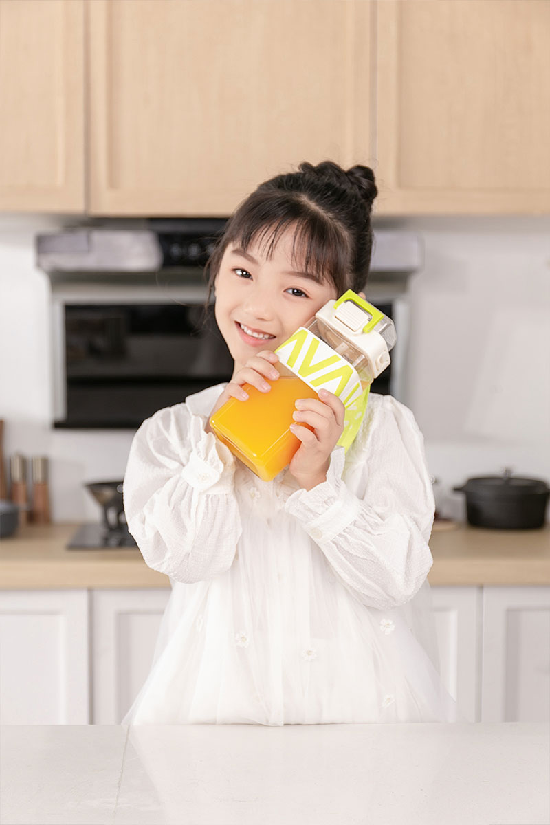 650ML VSK小方扁形塑料壶