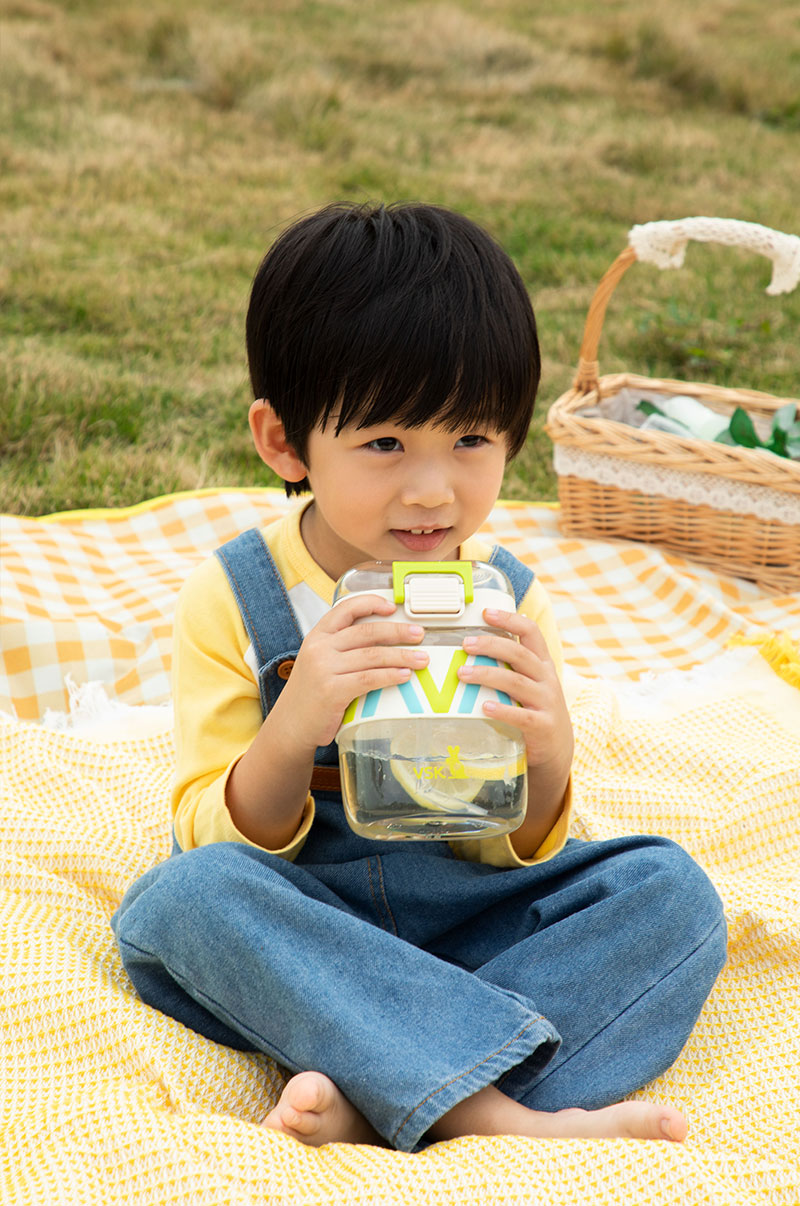 640ML VSK小方扁形塑料壶