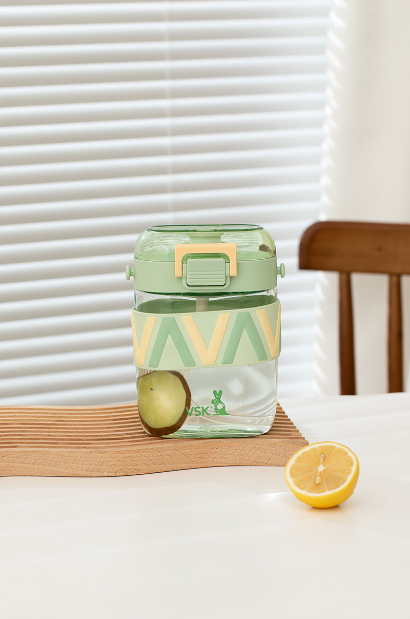 640ML VSK小方扁形塑料壶